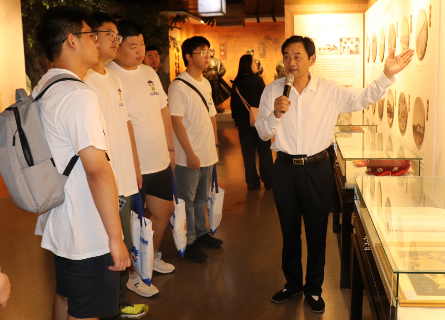 “逐梦远航守初心，青春建功报家乡” ——致青春·向未来 青年学子看家乡 社会实践主题活动