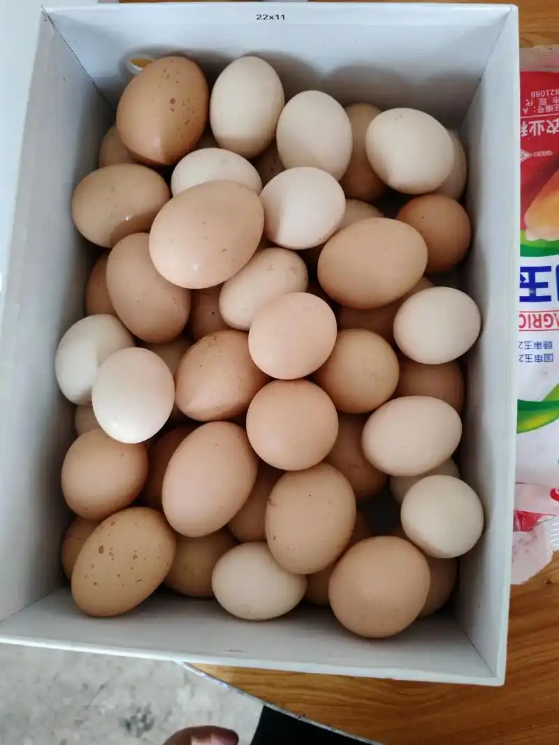 吴大爷想要一盒鸡蛋